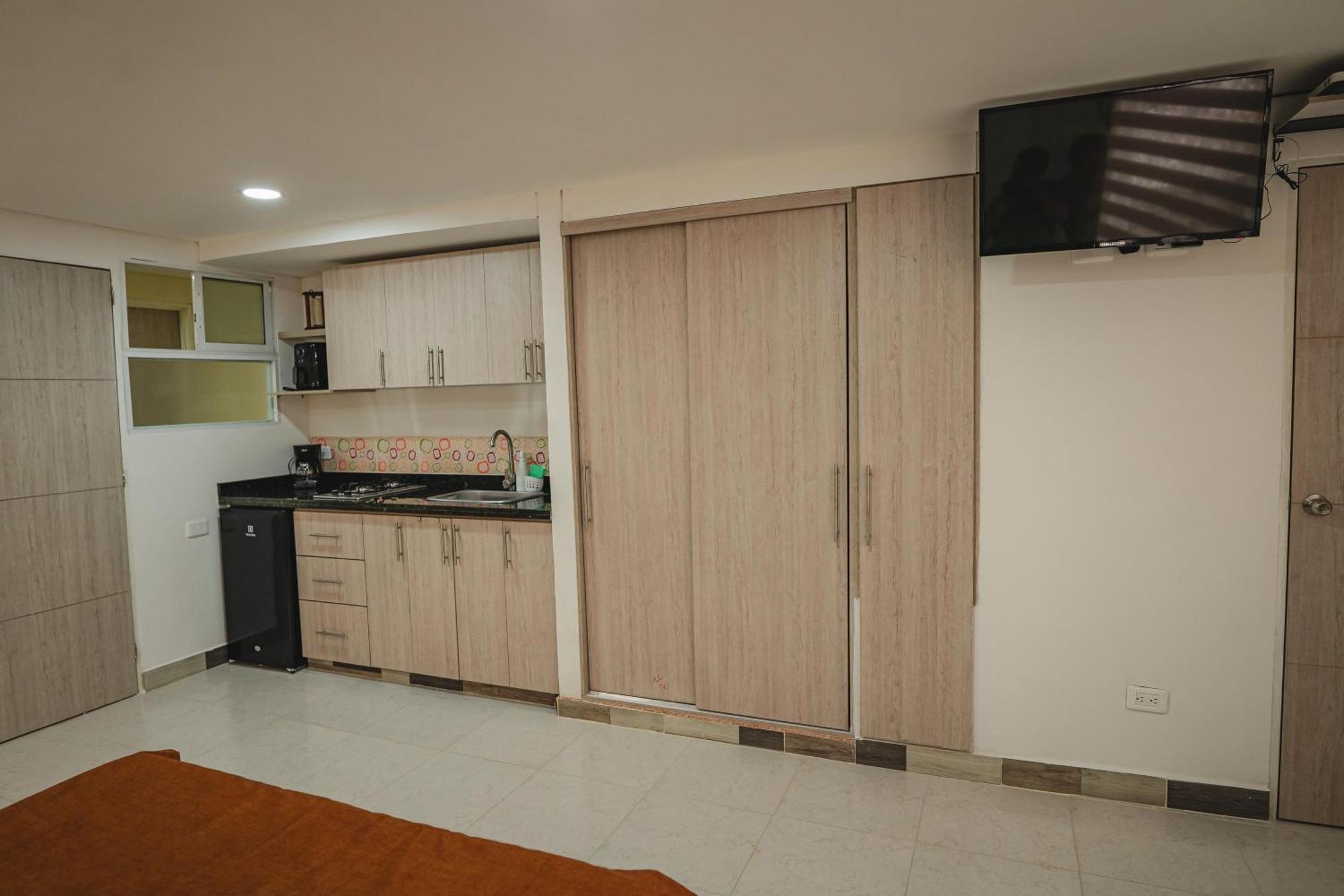 Flora New & Beautiful With Rooftop Apartamento *